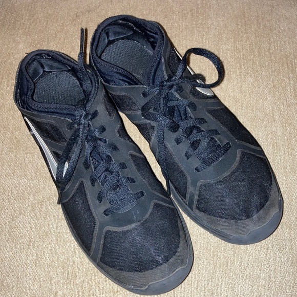 NIKE Lunarlon Womens Sneakers Size 8 - Picture 3 of 10